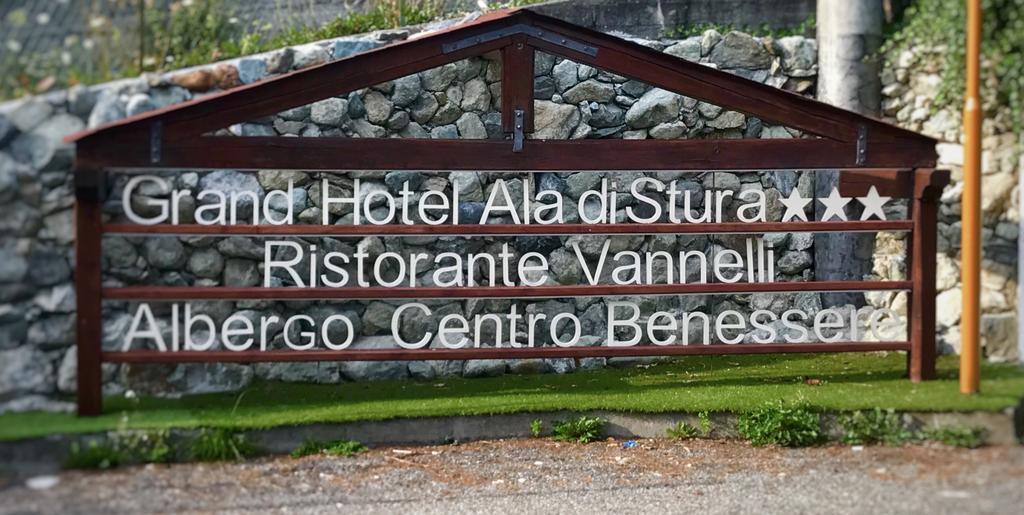 Grand Hotel Ala Di Stura Bagian luar foto