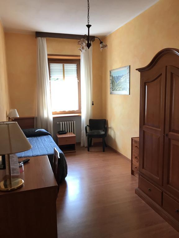 Grand Hotel Ala Di Stura Bagian luar foto